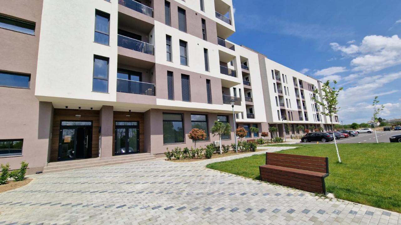 West Homes 34 Oradea Exterior photo