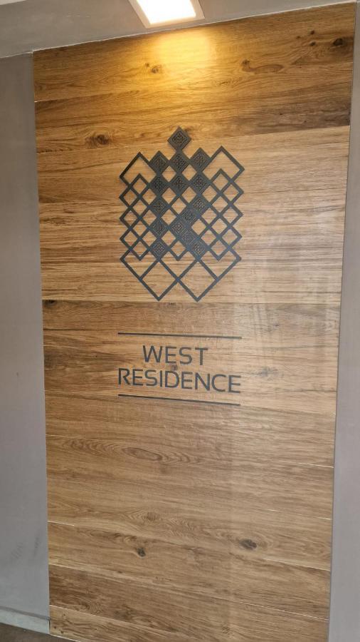 West Homes 34 Oradea Exterior photo